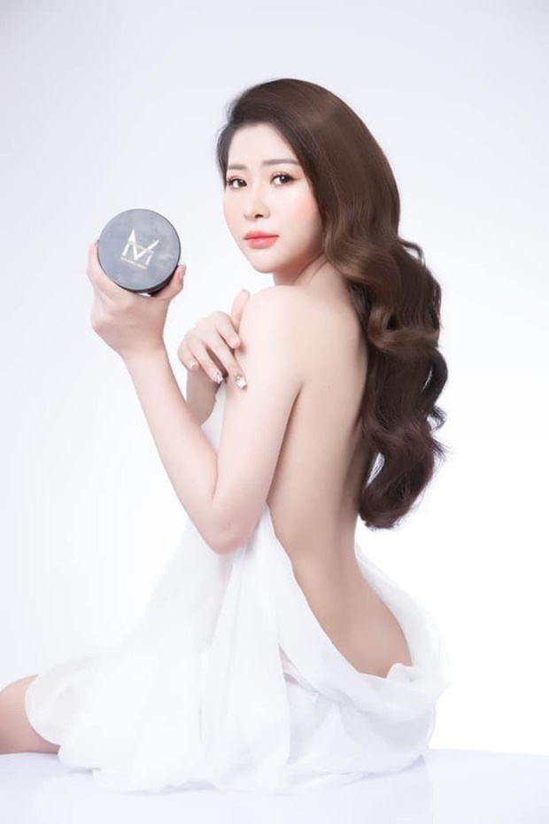 model-cosmetic-tin-dung-5