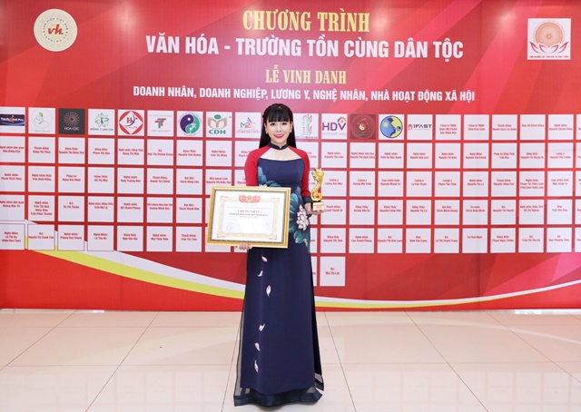 Giải thưởng nữ doanh nhân văn hóa tiêu biểu thời kỳ hội nhập quốc tế xướng tên Doanh nhân Phạm Bích Thủy