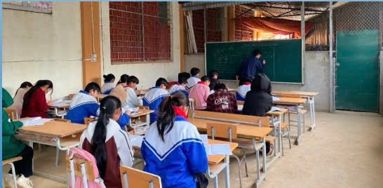 Phòng học của các em trước đây